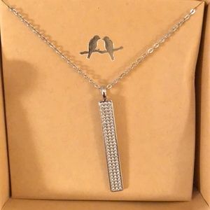 New Chloe & Isabel Pave necklace